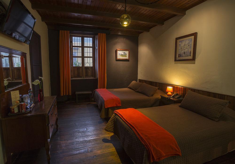 Hotel Modelo Quetzaltenango Exterior photo