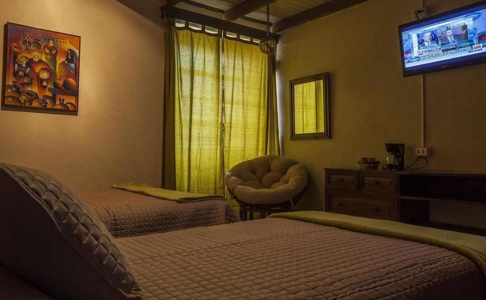 Hotel Modelo Quetzaltenango Exterior photo