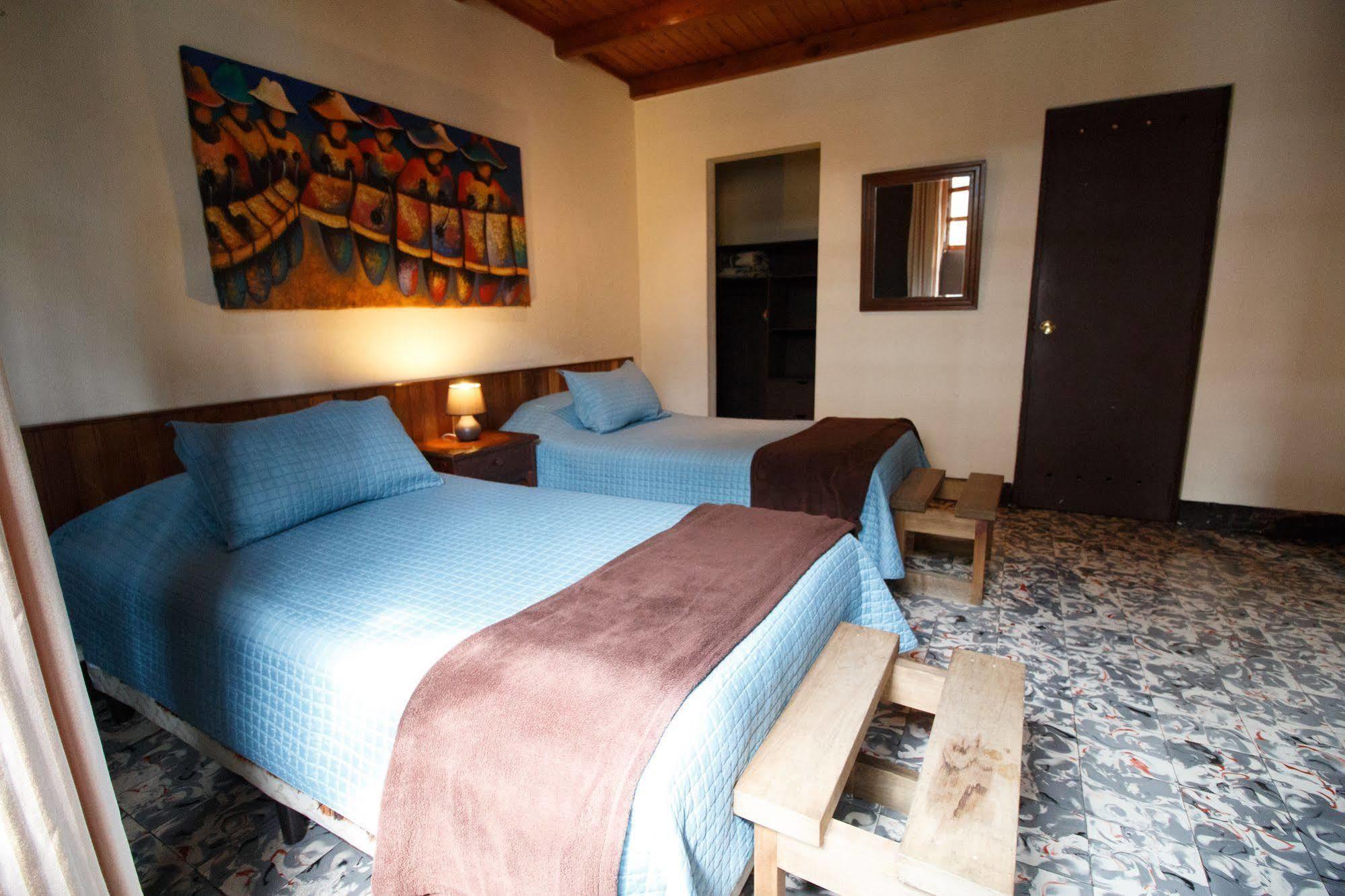 Hotel Modelo Quetzaltenango Exterior photo