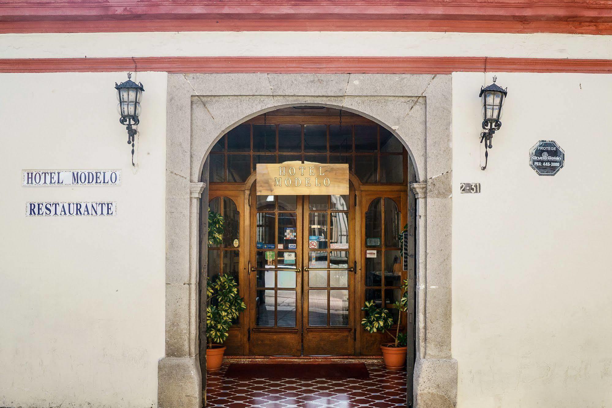 Hotel Modelo Quetzaltenango Exterior photo